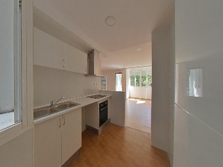 Piso en C/ Comandante Morales León - Sevilla - 24