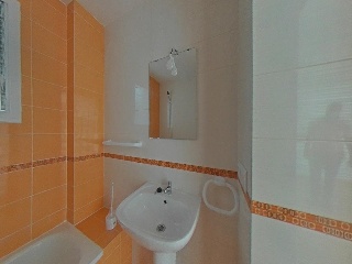 Piso en C/ Comandante Morales León - Sevilla - 29