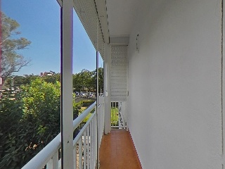 Piso en C/ Comandante Morales León - Sevilla - 31