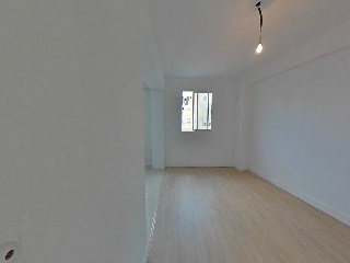 Piso en C/ Los Leones, Valencia 10