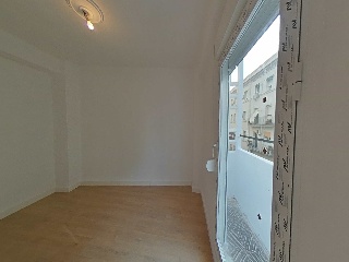 Piso en C/ Los Leones, Valencia 20