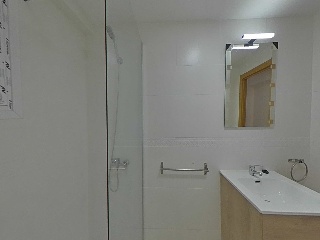 Piso en C/ Los Leones, Valencia 30