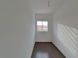 Chalet Adosado en C/ L´Isle D´Abeau 13