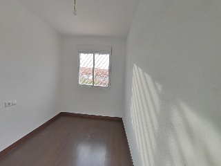 Chalet Adosado en C/ L´Isle D´Abeau 20