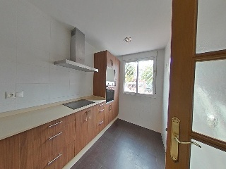 Chalet Adosado en C/ L´Isle D´Abeau 29