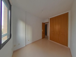 Vivienda en Av Pintor Xavier Soler - Res Las Acacias -  18