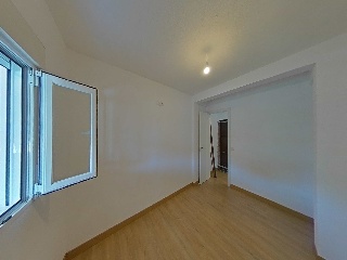 Vivienda en C/ Camarena - Madrid - 9