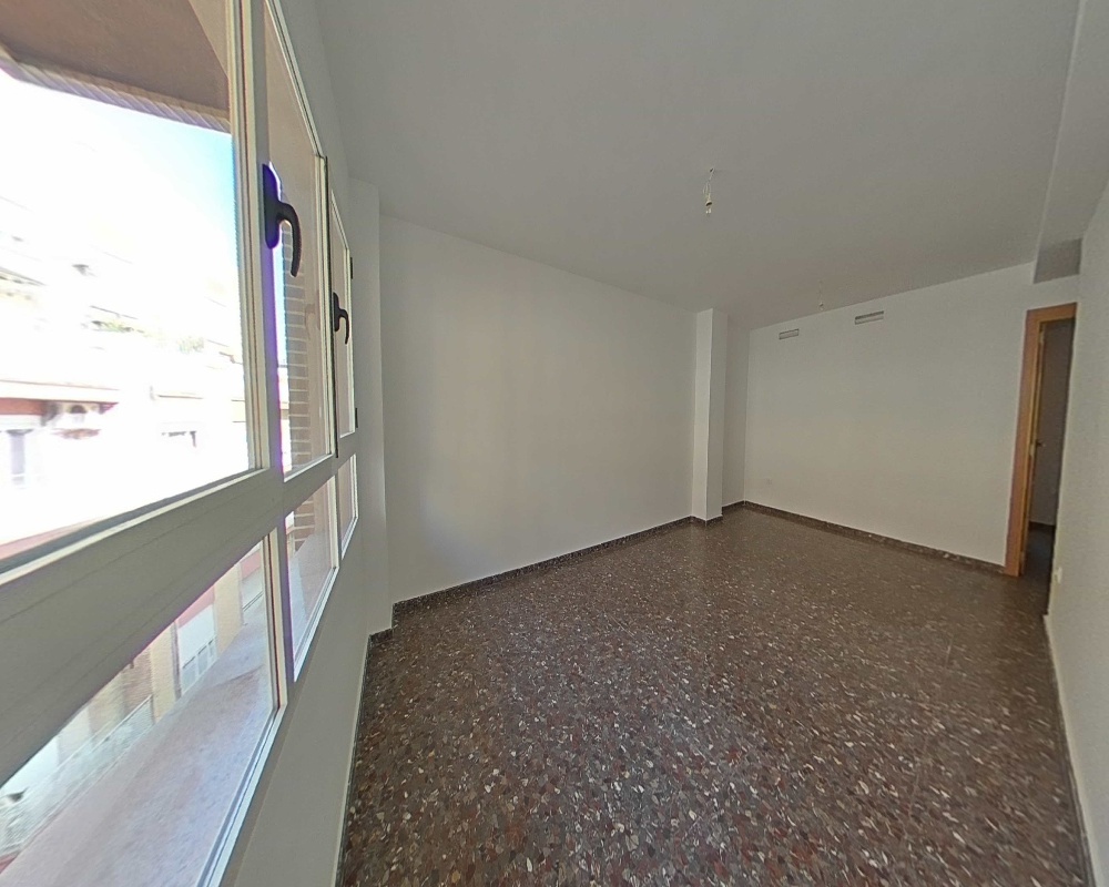 Pisos con garaje en C/ Plátanos- Valencia -