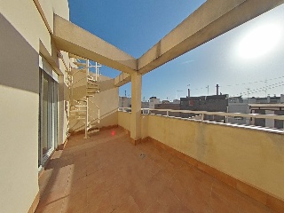 Piso en venta en Alicante de 74  m²
