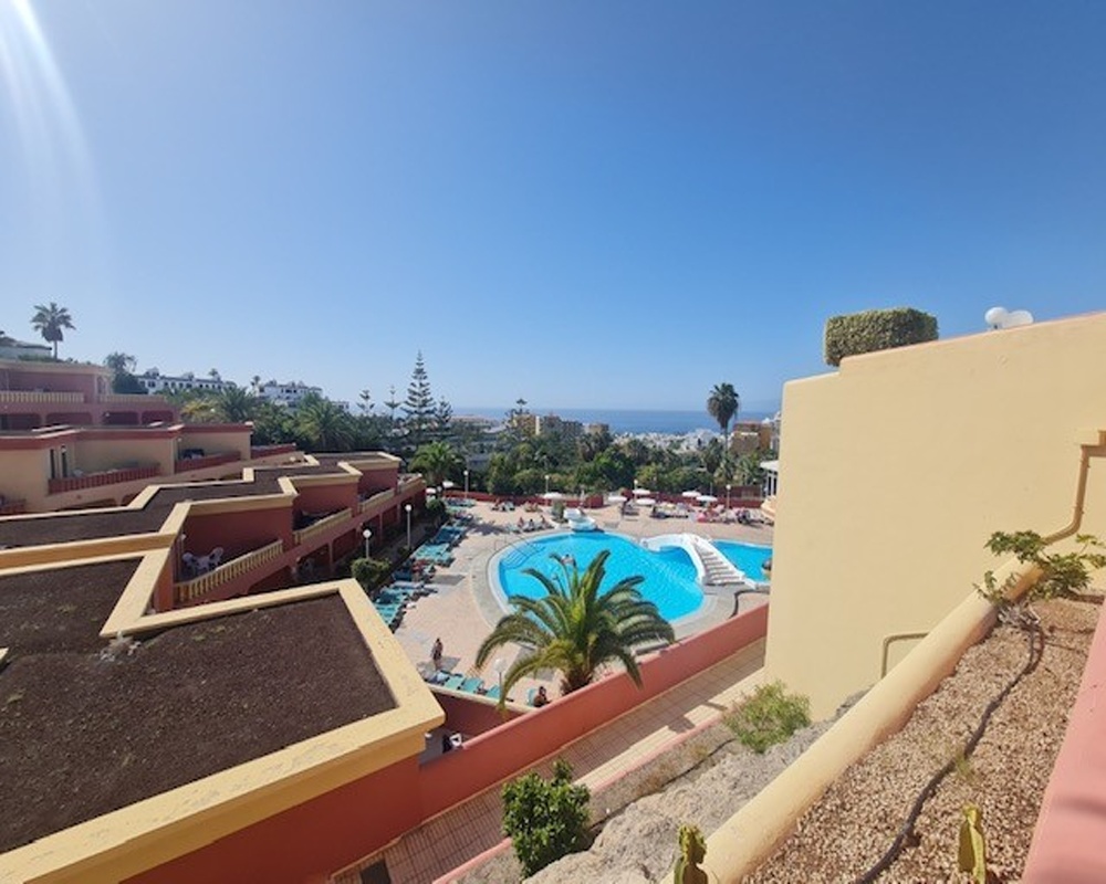 Vivienda en C/ País Vasco - Complejo Laguna Park II - Adeje 