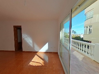 Piso en C/ Pablo Neruda - Ed. Las Viñas - Mijas  3