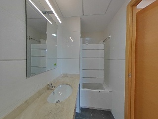 Edificio en C/ Vicente Alexandre - Alicante - 18