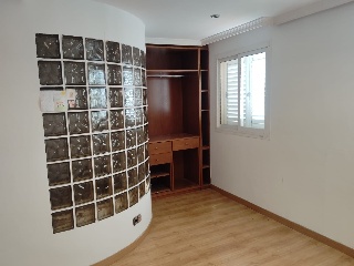 Chalet adosado en  C/ Brasil 10