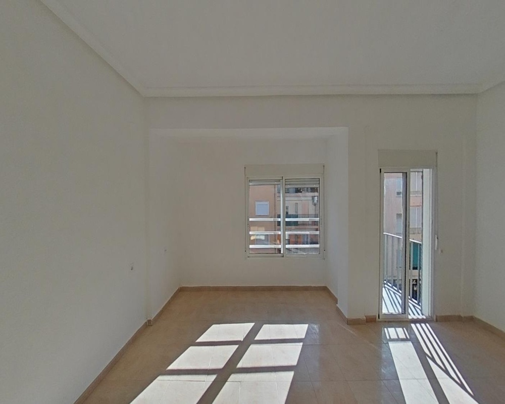 Vivienda  en C/ Cami Real 