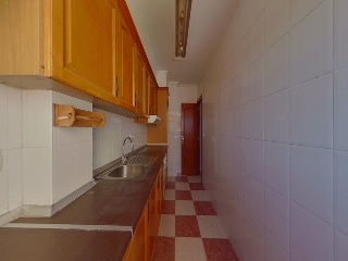 Piso en Av Constitución 17