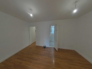 Piso en C/ Mossen Jaume Busquets - El Hospitalet de Llobregat - 2