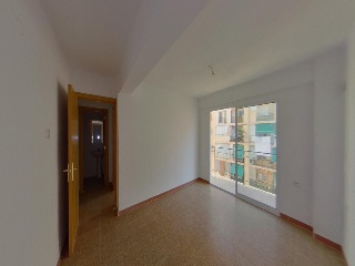 Piso en C/ Santos Justo y Pastor 2