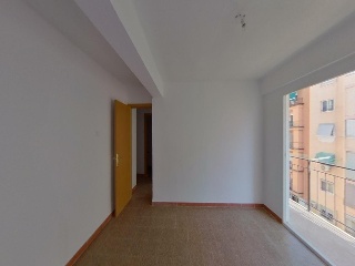 Piso en C/ Santos Justo y Pastor 3