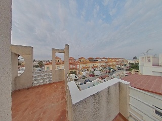 Vivienda en C/ Halcón - Res Lago Sal - 23