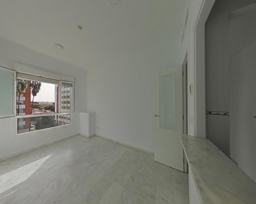 Piso en Av de la Aeronáutica - Sevilla -