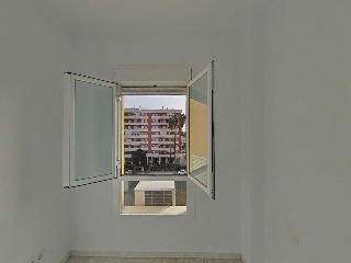 Piso en Av de la Aeronáutica - Sevilla - 12