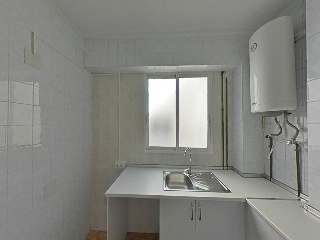 Vivienda en C/ Modesto Lafuente  26