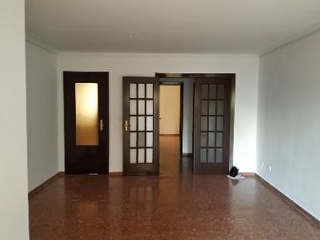 Piso en venta en Torrent de 90  m²