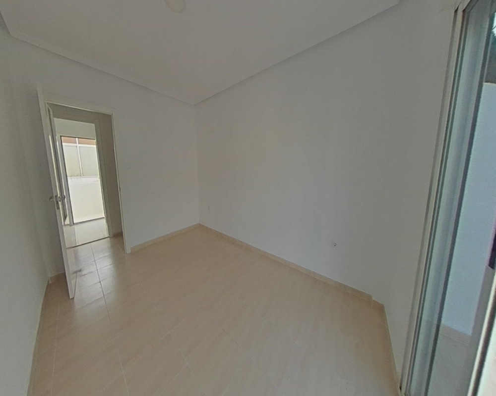 Vivienda en C/ Profesores Hermanos Muñoz - Alicante -