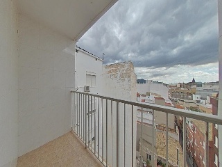 Vivienda en C/ Escultor Navarro Santafé  32