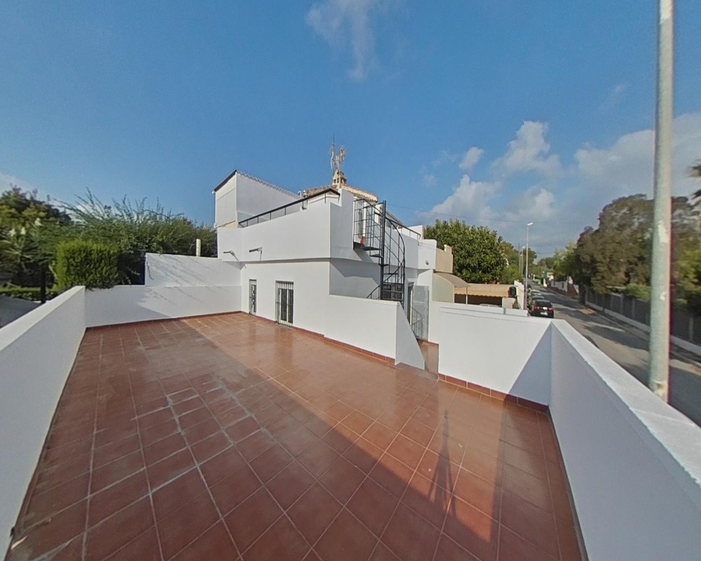 Chalet adosado en C/ Peñíscola