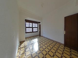Vivienda en C/ Petrer  8