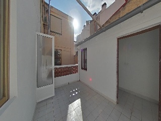 Vivienda en C/ Petrer  26