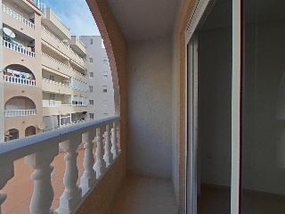 Piso en C/ San Pascual, Urb. Santa Gema 33