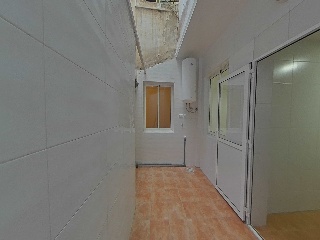 Piso en C/ Jaime Segarra, Alicante 24