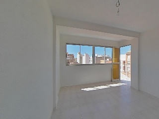 Piso en C/ Polop 2