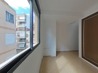 Viviendas en C/ Lolita Miralles Esteve - Alicante - 18