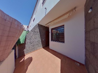 Vivienda en C/ Aires de Lima 23