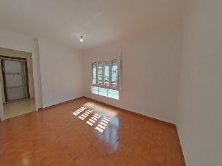 Piso en C/ Bastiments, Girona 3