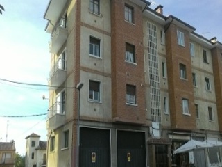 Piso en venta en Medina De Pomar de 74  m²