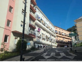 Piso en venta en Pasaia de 71  m²