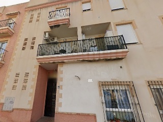 Piso en venta en Vera de 93  m²