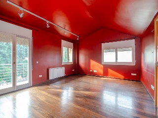 Venta de vivienda unifamiliar en zona de Montjuic (Girona) 4