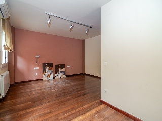 Venta de vivienda unifamiliar en zona de Montjuic (Girona) 23