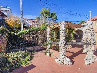 Chalet en C/ del Rialb, Vacarisses (Barcelona) 75