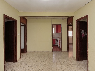 Piso en C/ Vint-i-dos de juliol 6