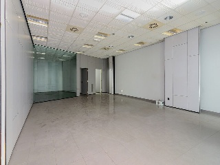 Local en C/ Palacio Valdés - Avilés - Asturias 13