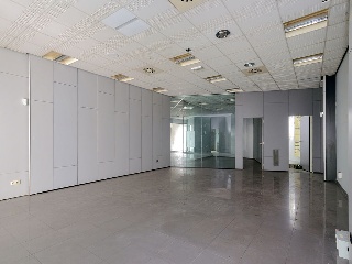 Local en C/ Palacio Valdés - Avilés - Asturias 15