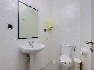 Local en C/ Palacio Valdés - Avilés - Asturias 28