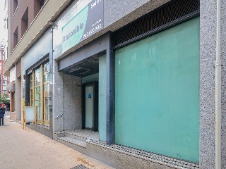 Local en C/ Palacio Valdés - Avilés - Asturias 31