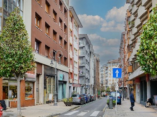 Local en C/ Palacio Valdés - Avilés - Asturias 33
